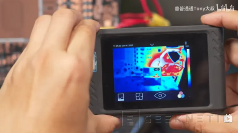 Geeknetic El conector oculto ASUS BTF 2.5 para alimentar las tarjetas gráficas mantiene una temperatura de 41º incluso a 1.900 W 4