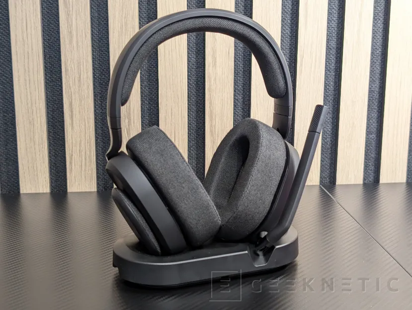 Geeknetic Fractal Design Scape Review 11