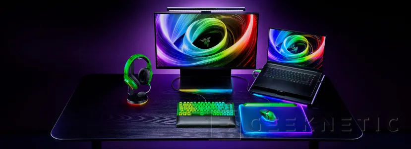 Geeknetic La nueva gama Razer Phantom añade carcasas translúcidas y efectos de iluminación RGB a los accesorios gaming 1