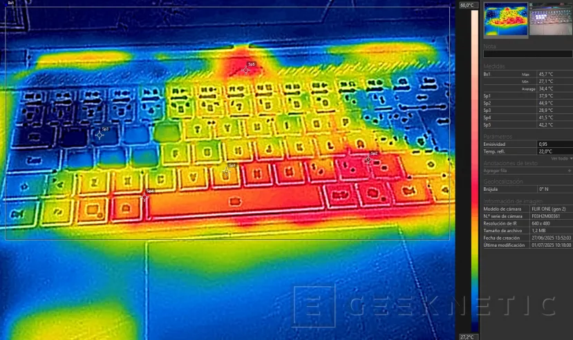 Geeknetic AORUS MASTER 16 AM6H BYH Review 56