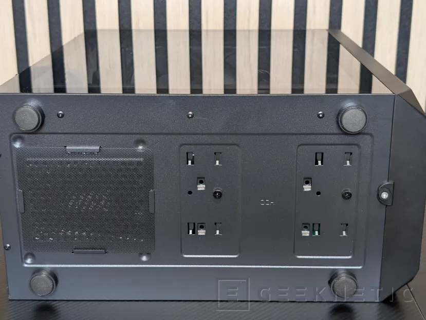 Geeknetic XPG VALOR AIR PLUS Review 20