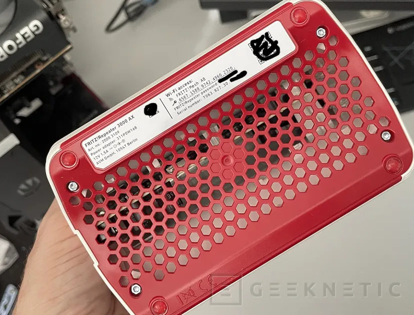 Geeknetic AVM FRITZ!Mesh Set 4200 Review 5