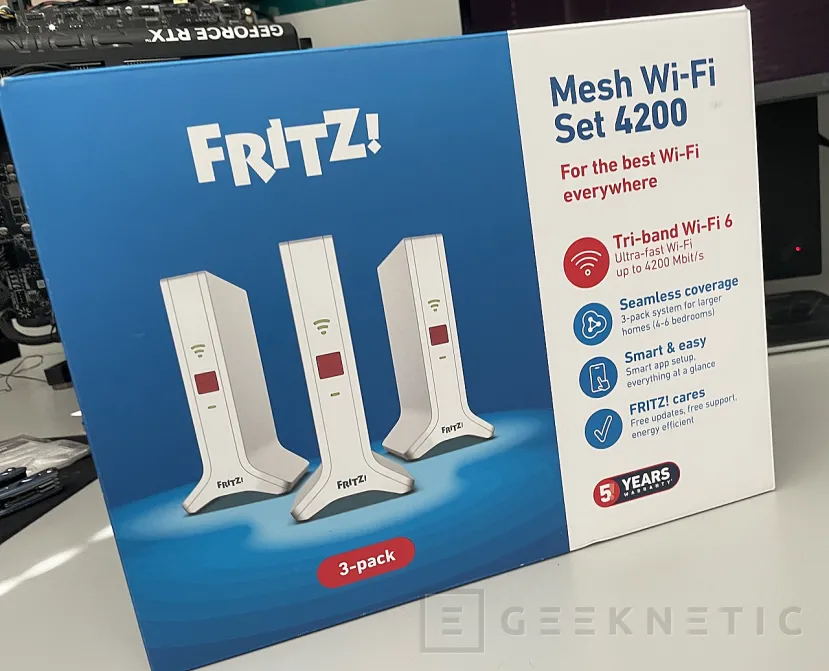 Geeknetic AVM FRITZ!Mesh Set 4200 Review 1