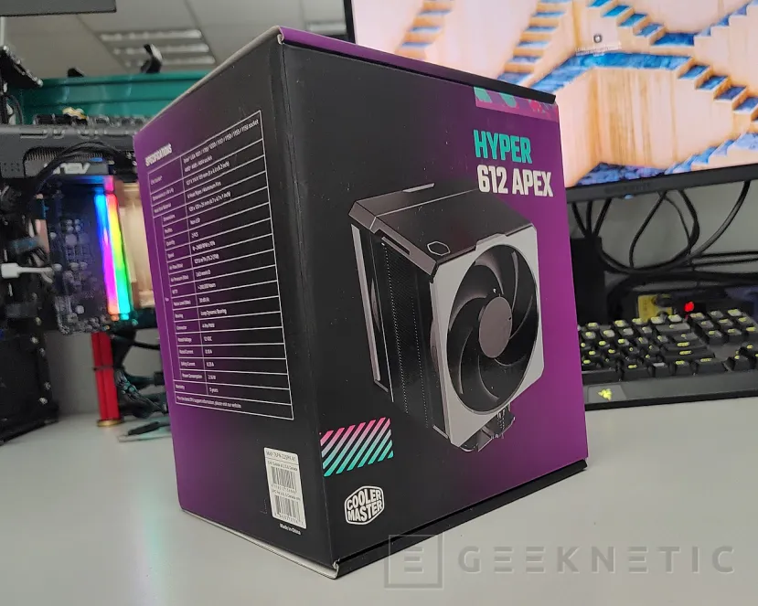 Geeknetic Cooler Master Hyper 612 APEX Review 1