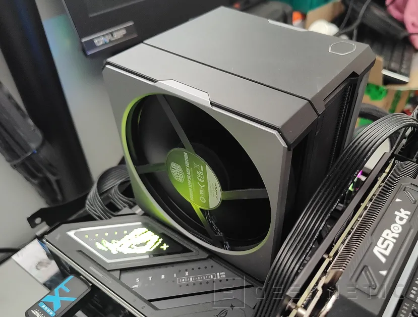 Geeknetic Cooler Master Hyper 612 APEX Review 31