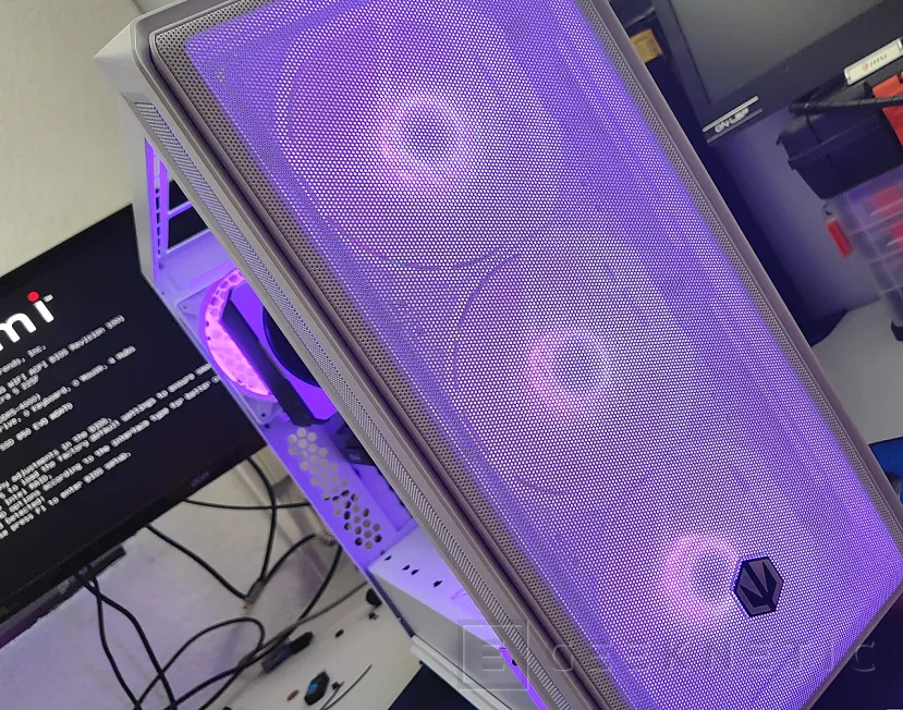 Geeknetic ENDORFY ARX 700 White ARGB Review 13