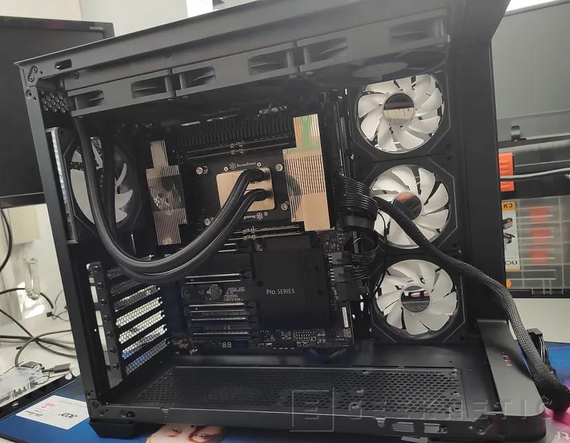 Geeknetic FSP M580 Black ARGB Review 16