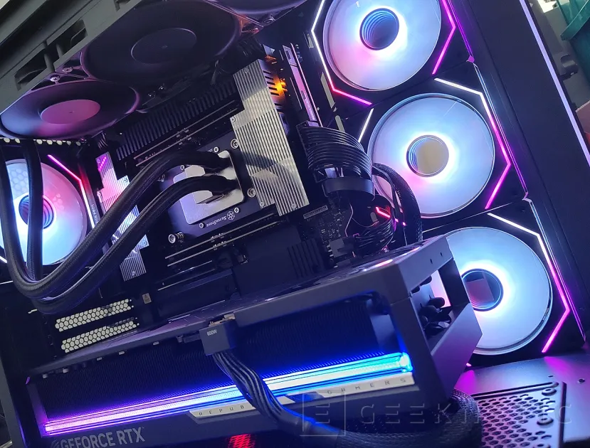 Geeknetic FSP M580 Black ARGB Review 24