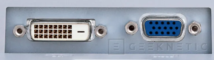 Geeknetic Formato 5:4 y sensor de brillo en el monitor EIZO FlexScan S1734 para salas de control 2