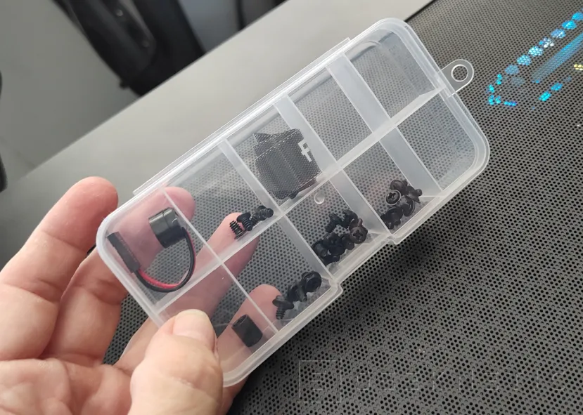 Geeknetic FSP M580 Black ARGB Review 17