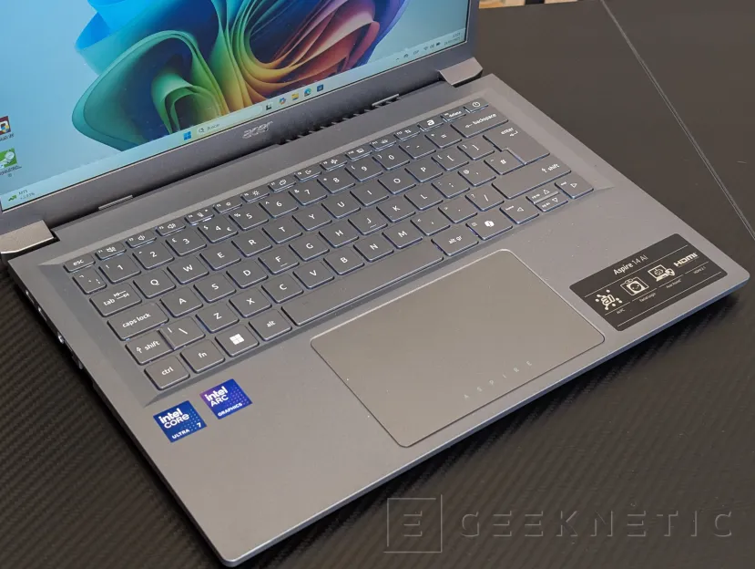Geeknetic Acer Aspire 14 AI Review 8