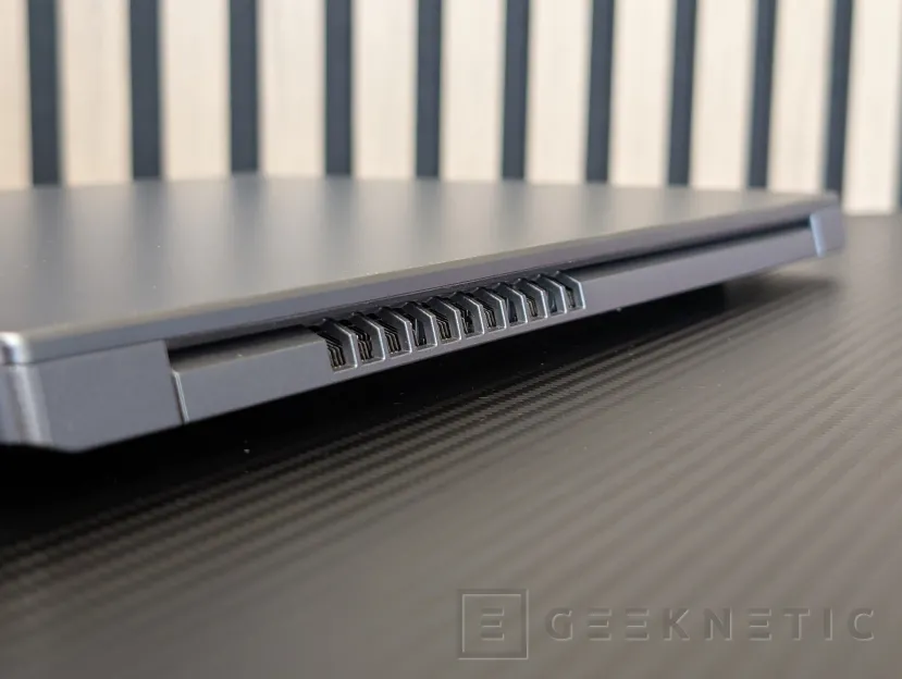 Geeknetic Acer Aspire 14 AI Review 3