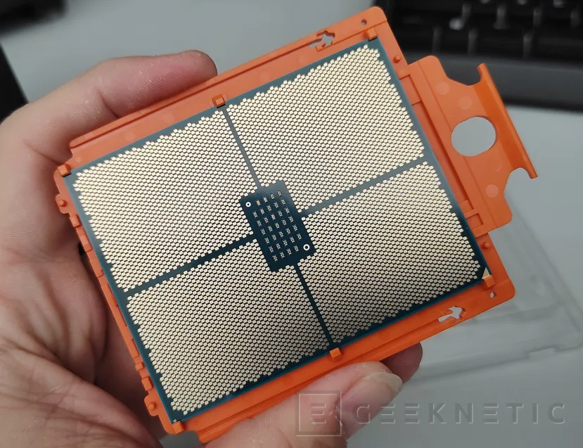 Geeknetic AMD Ryzen Threadripper 9970X Review 18