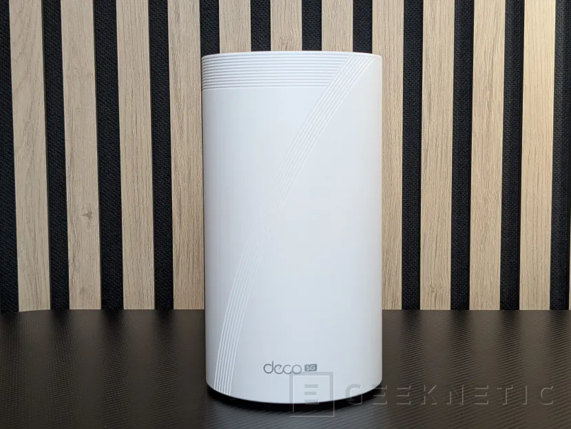 Geeknetic TP-Link Deco BE65-5G Review 3