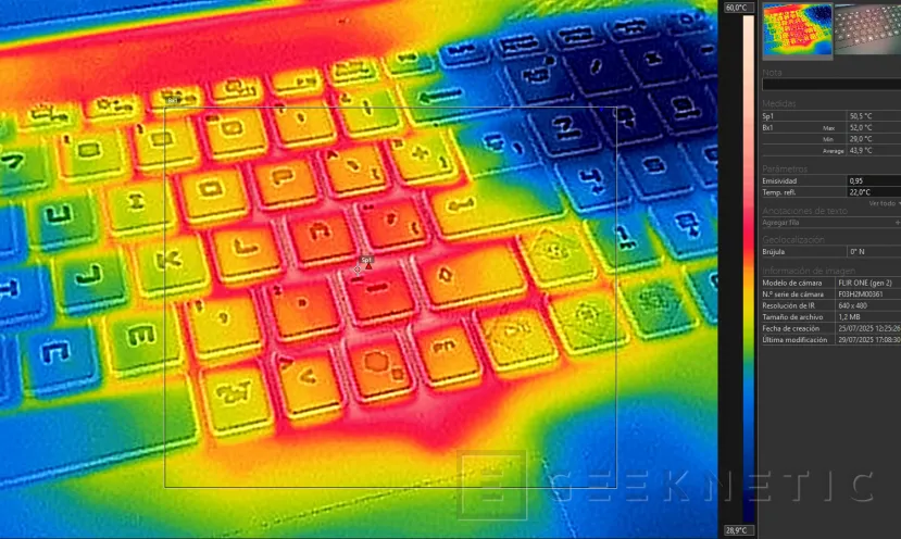 Geeknetic MSI RAIDER 18 HX AI A2XW Review 57