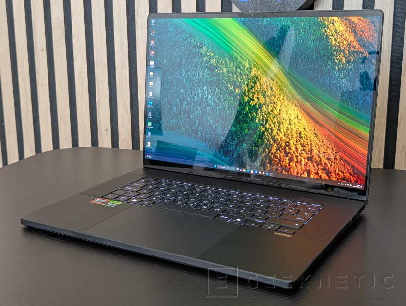 Geeknetic ASUS ProArt P16 H7606WP Review 55