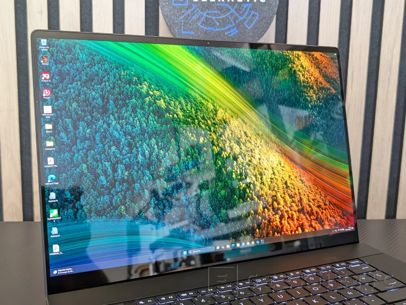 Geeknetic ASUS ProArt P16 H7606WP Review 9