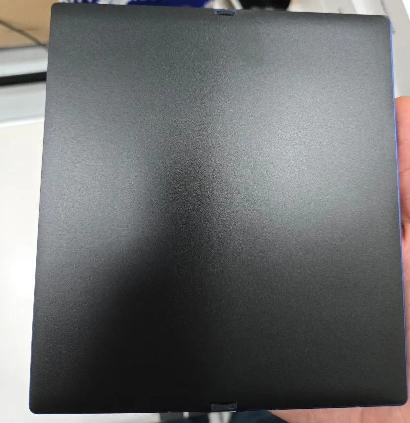 Geeknetic El Galaxy Z Fold 7 se deja ver en nuevas imágenes filtradas con un diseño más fino 1