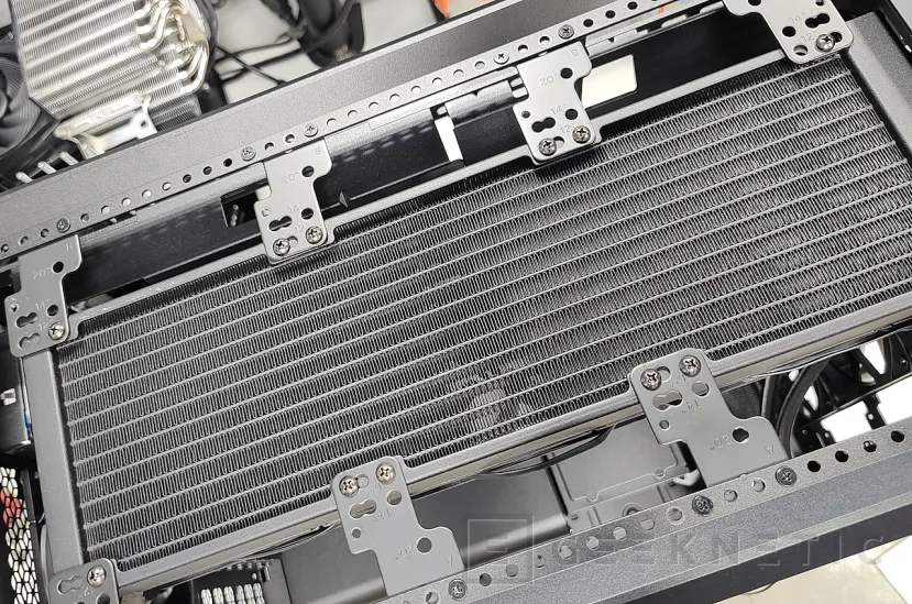 Geeknetic Cooler Master MasterLiquid 360 Core II Review 15