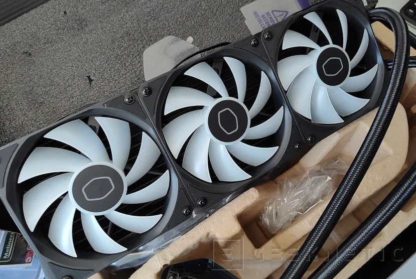 Geeknetic Cooler Master MasterLiquid 360 Core II Review 3