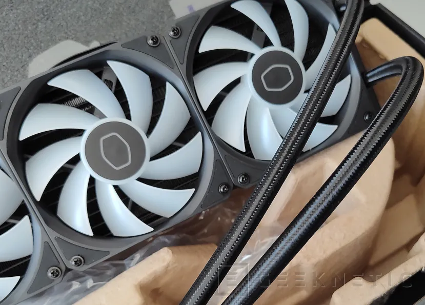 Geeknetic Cooler Master MasterLiquid 360 Core II Review 10