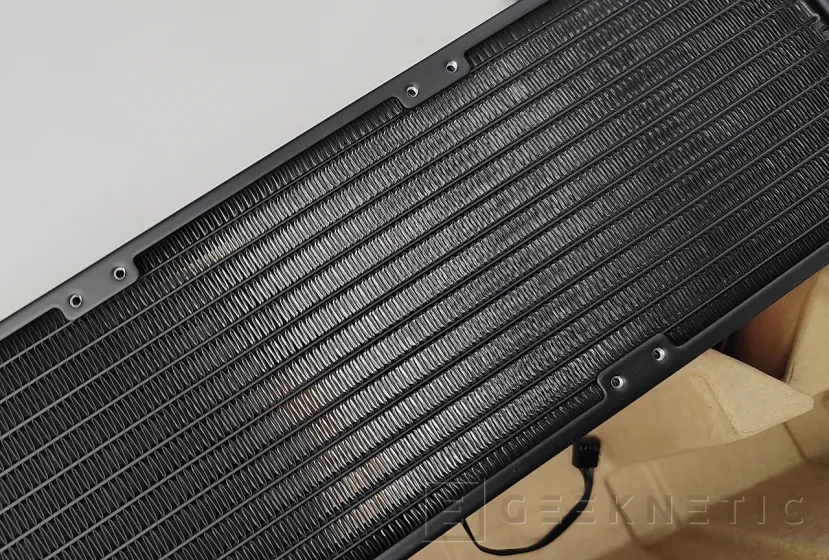 Geeknetic Be quiet! Pure Loop 3 LX 360mm Review 4