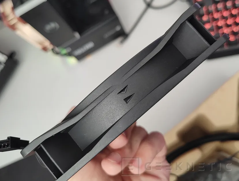 Geeknetic Be quiet! Pure Loop 3 LX 360mm Review 18