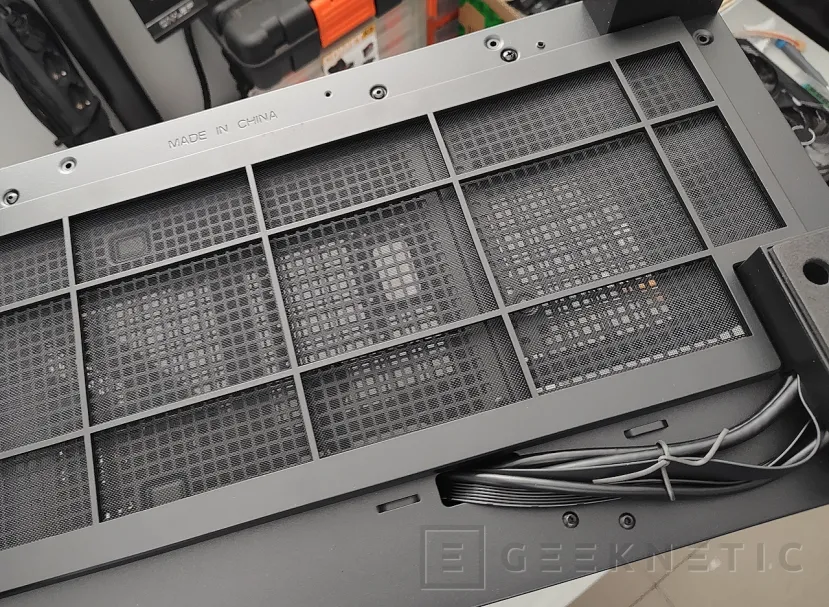 Geeknetic FSP U691 Black ARGB Review 8