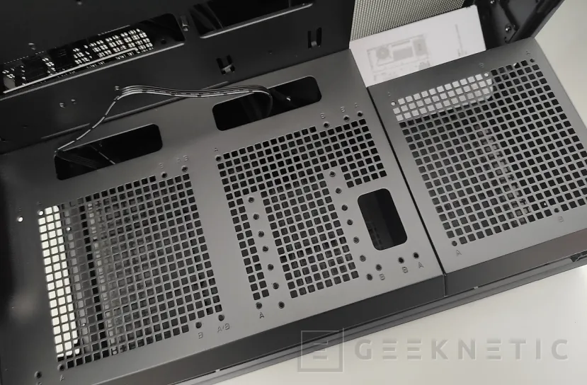 Geeknetic FSP U691 Black ARGB Review 12