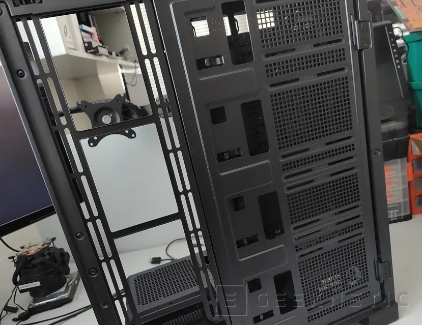 Geeknetic FSP U691 Black ARGB Review 19