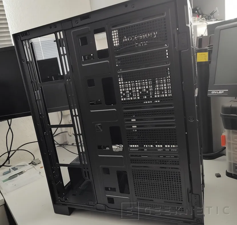 Geeknetic FSP U691 Black ARGB Review 5