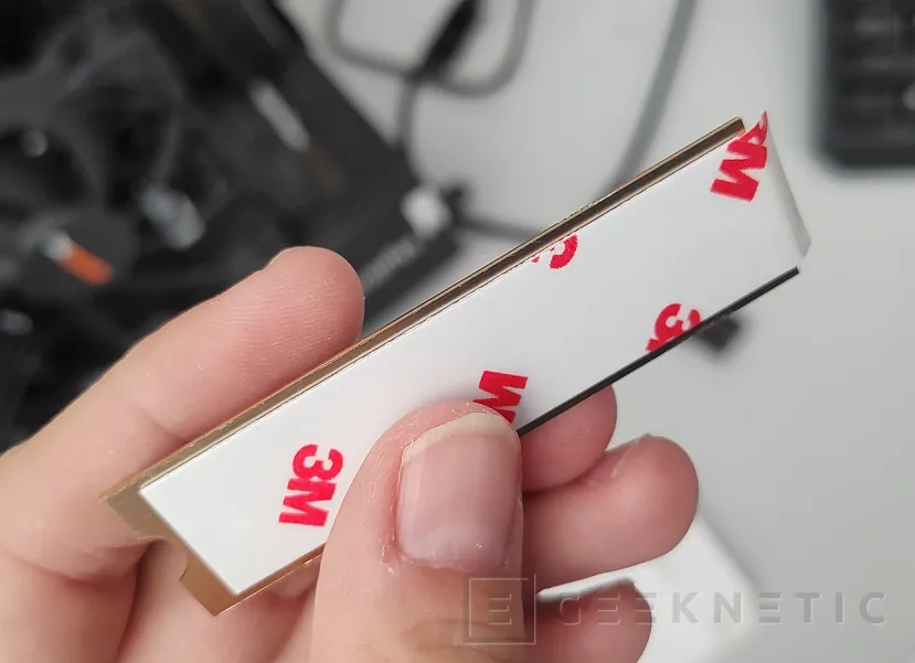 Geeknetic XPG MARS 980 BLADE 2TB Review 7