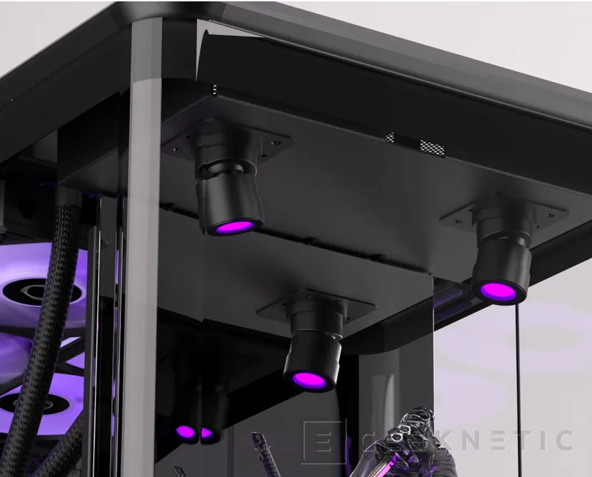 Geeknetic El PC para gaming Cooler Master MasterFrame 360 Panorama S incluye una NVIDIA RTX 5080 personalizada 2