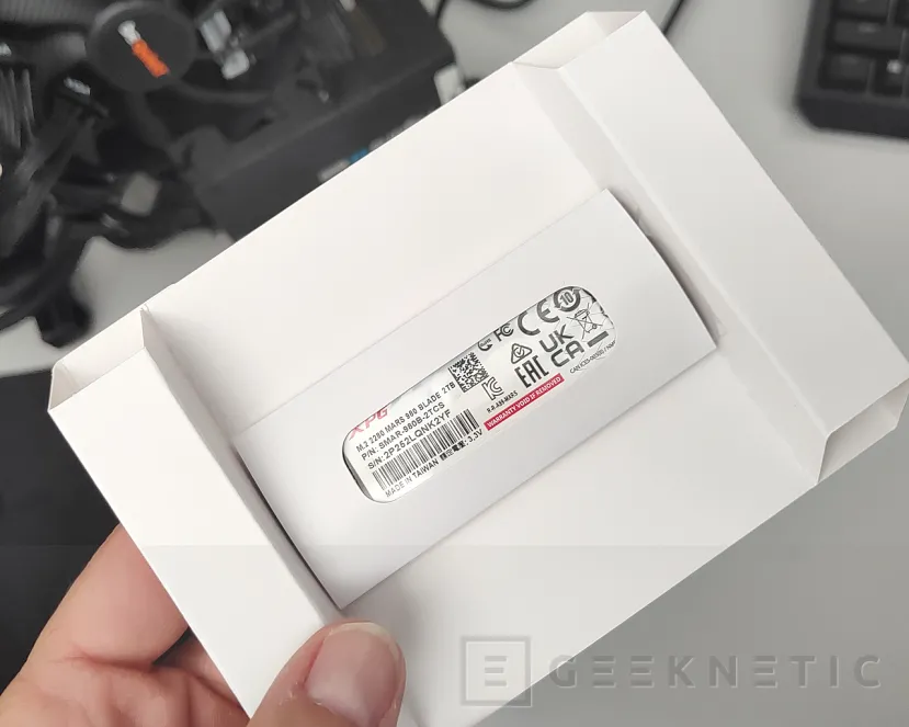 Geeknetic XPG MARS 980 BLADE 2TB Review 3