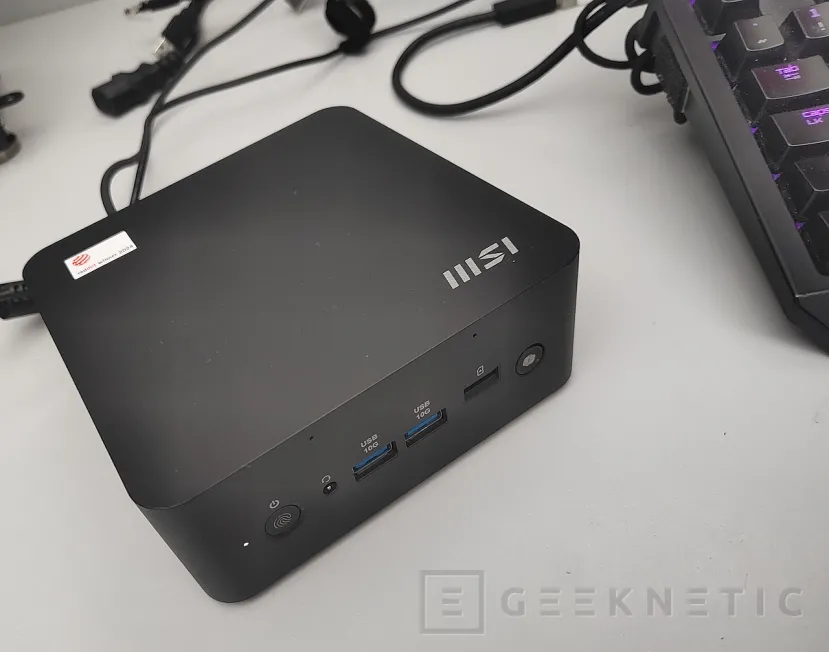 Geeknetic MSI Cubi NUC AI+ 2MG Review 32