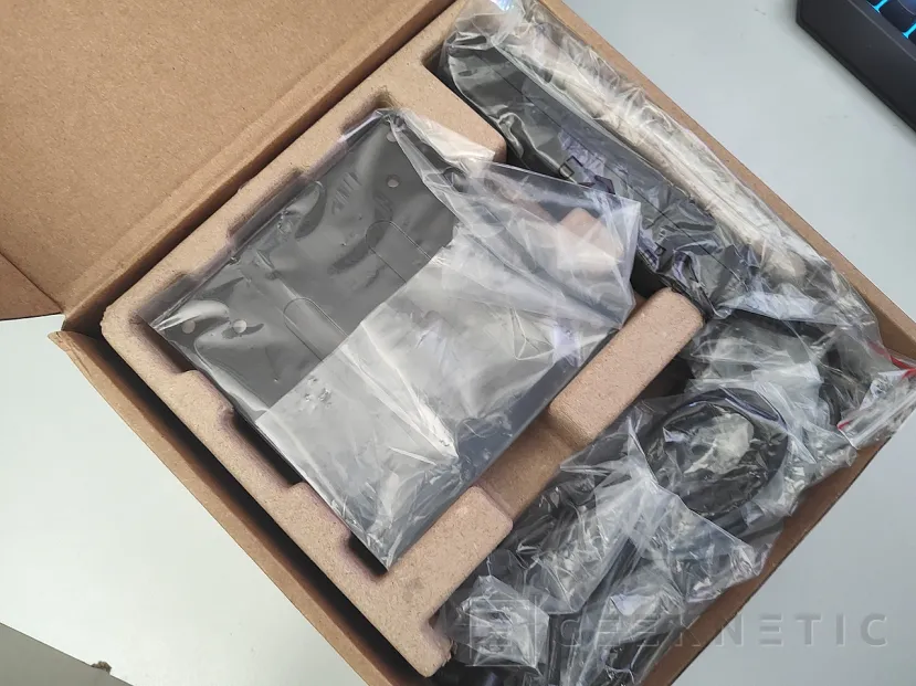 Geeknetic MSI Cubi NUC AI+ 2MG Review 2