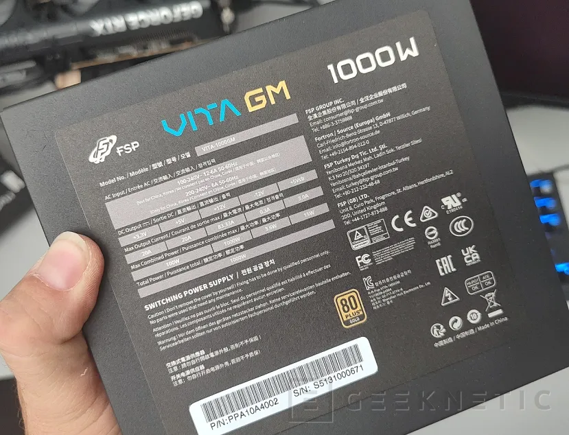 Geeknetic FSP VITA GM 1000W Review 7