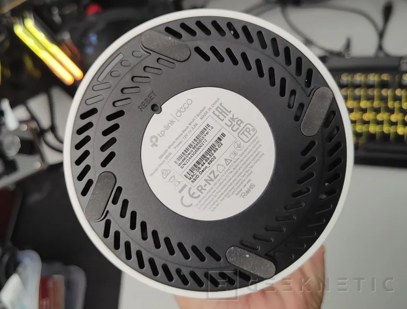 Geeknetic TP-Link Deco BE65 Wi-Fi 7 2x Mesh Review 7