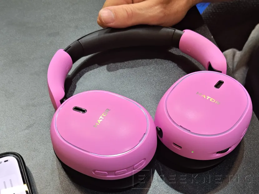 Geeknetic HATOR Phoenix 2 son los auriculares inalámbricos con DAC de 24 bits y sonido Hi-Res que vienen con iluminación RGB 2