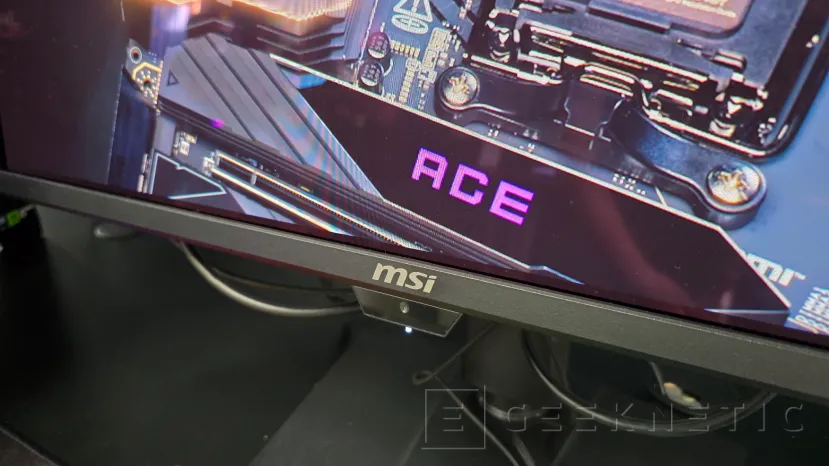 Geeknetic El nuevo monitor MSI MPG 271QR QD-OLED X50 ofrece 500 Hz e incluye el nuevo sensor AI Care que detecta la presencia del usuario 2