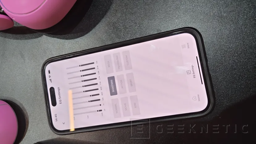 Geeknetic HATOR Phoenix 2 son los auriculares inalámbricos con DAC de 24 bits y sonido Hi-Res que vienen con iluminación RGB 3