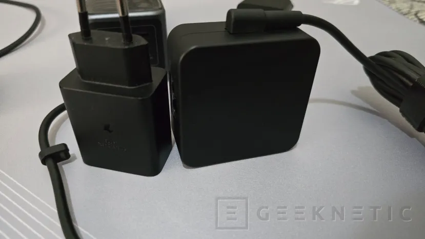 Geeknetic Los mejores cargadores GaN: carga rápida por USB para todos tus dispositivos 6