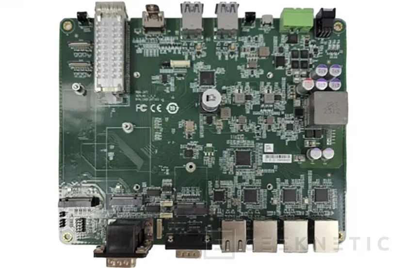 Geeknetic AAEON presenta el BOXER-8741AI: Corazon con NVIDIA Jetson Thor y muchas opciones para E/S 1
