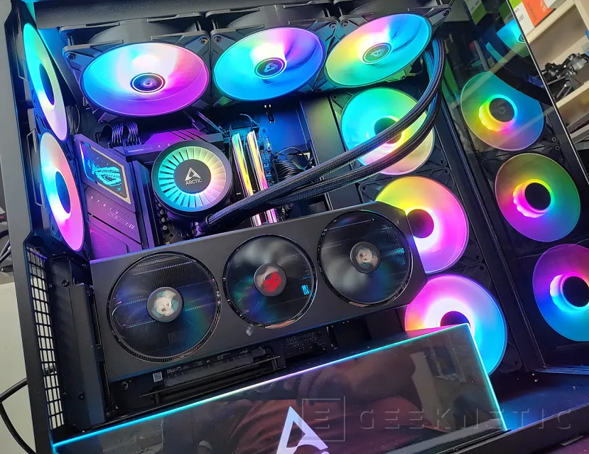 Geeknetic Arctic Xtender VG Review 30