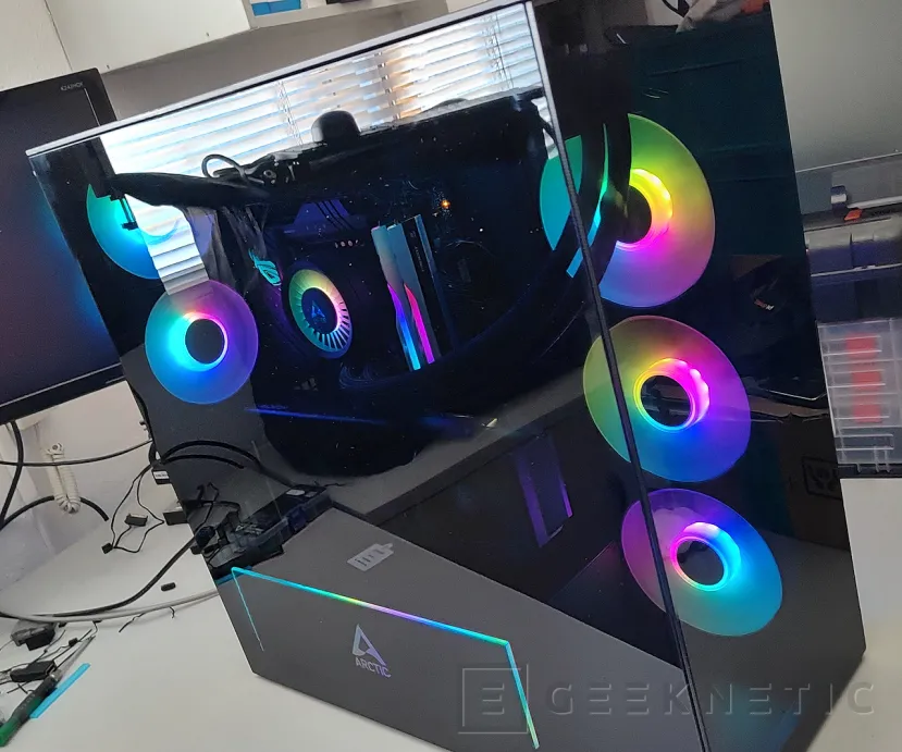 Geeknetic Arctic Xtender VG Review 1