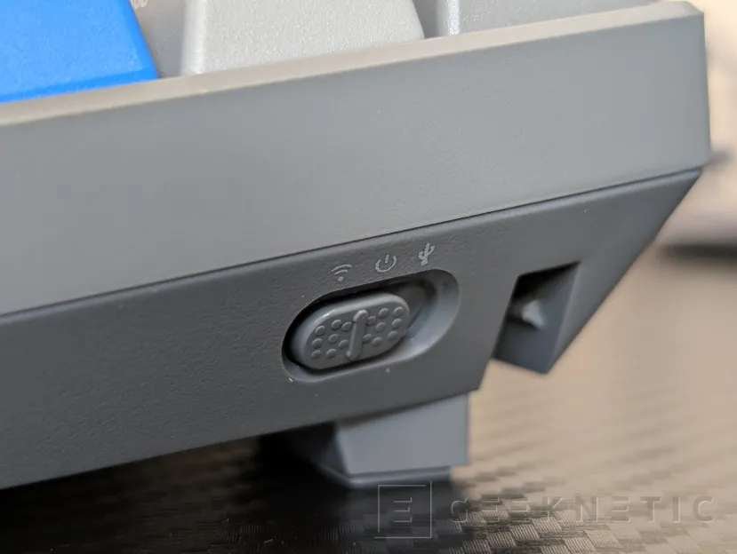 Geeknetic ENDORFY Thock V2 Compact Wireless Review 5