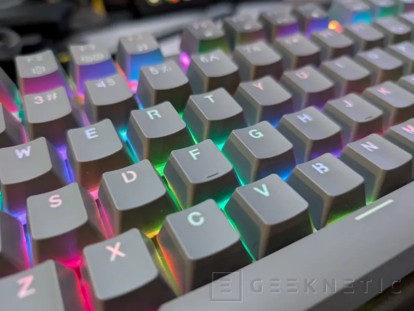 Geeknetic ENDORFY Thock V2 Review 5