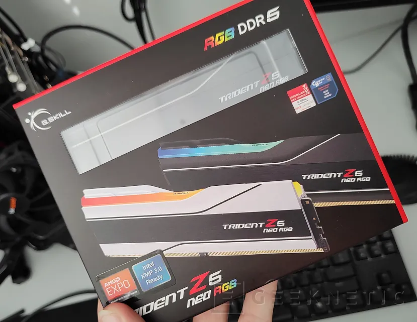 Geeknetic G.Skill Trident Z5 Neo RGB DDR5-6000 128GB CL34 Review 1