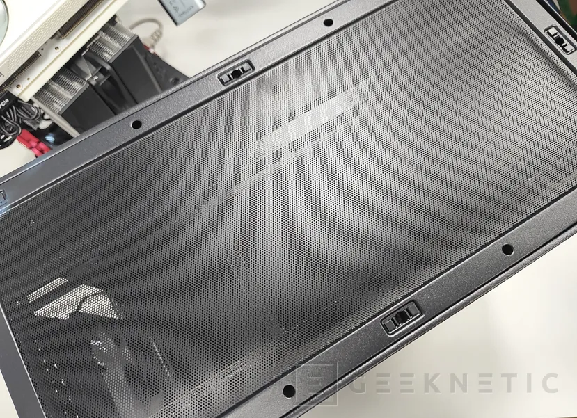 Geeknetic XPG VALOR AIR NANO Review 4