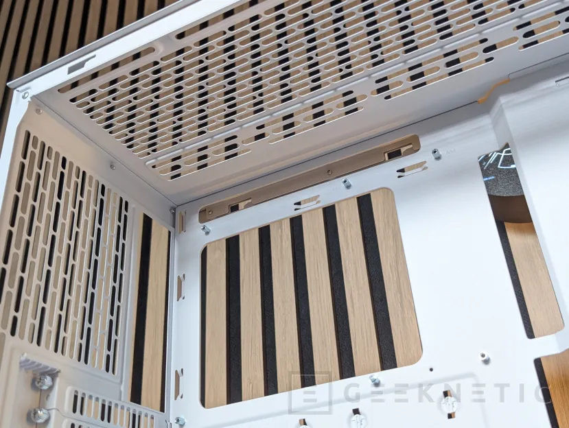 Geeknetic Fractal Design Pop 2 Air Review 12